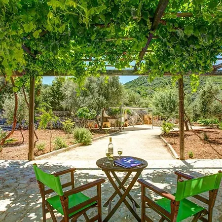 Sleeps 6 Pool Air Con Wifi Vila Perachori