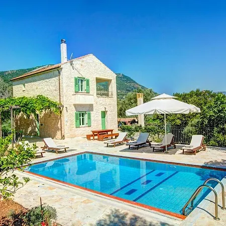 Sleeps 6 Pool Air Con Wifi Vila *